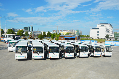 電動觀光車合照圖