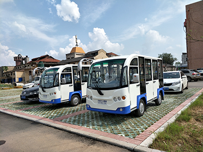 封閉式電動觀光車